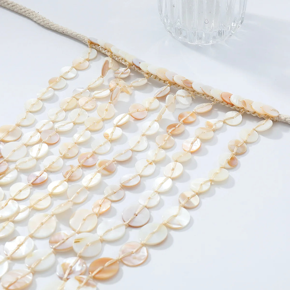 Multi-Layered Necklace Beach Vacation Style Hand-Woven Shell Tassels Simple and Fashionable for Women Accessory Party Gift
