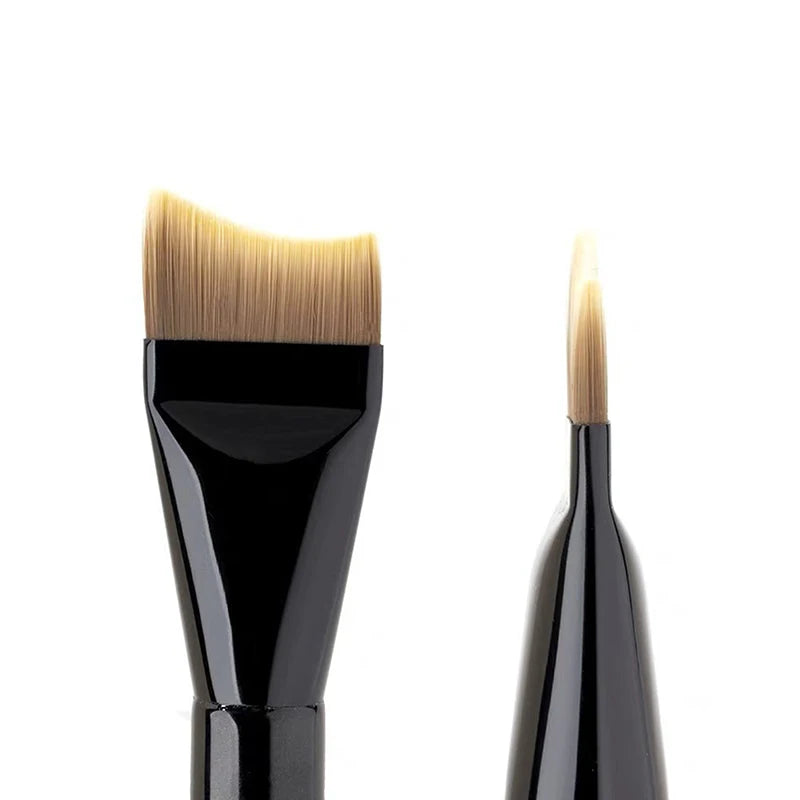 1PCS Ultra Thin Crescent Foundation Brush Lightweight Face Contour Brush Black Handle Contour Brush Mixed Foundation Cream Tool