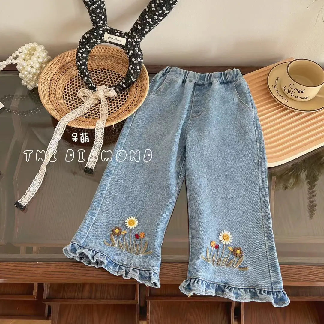 Korean Embroidered Jeans for Girls Spring and Autumn Fashion Style Trumpet Pants Children Clothing Stylish Kids Denim Trousers