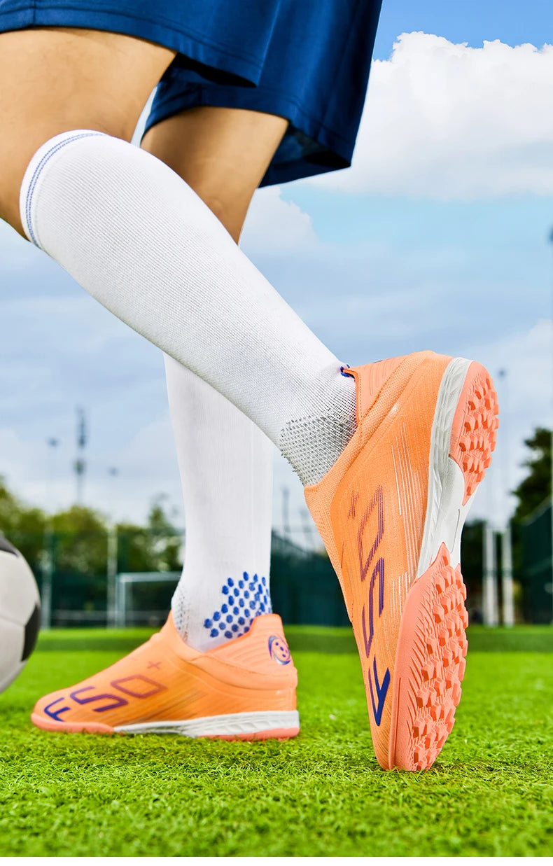 High Quality Mens Football Boots F50 Youth FG/TF Training Studded Fast Soccer Cleats Boys Non Slip Football Shoes for Man 35-45