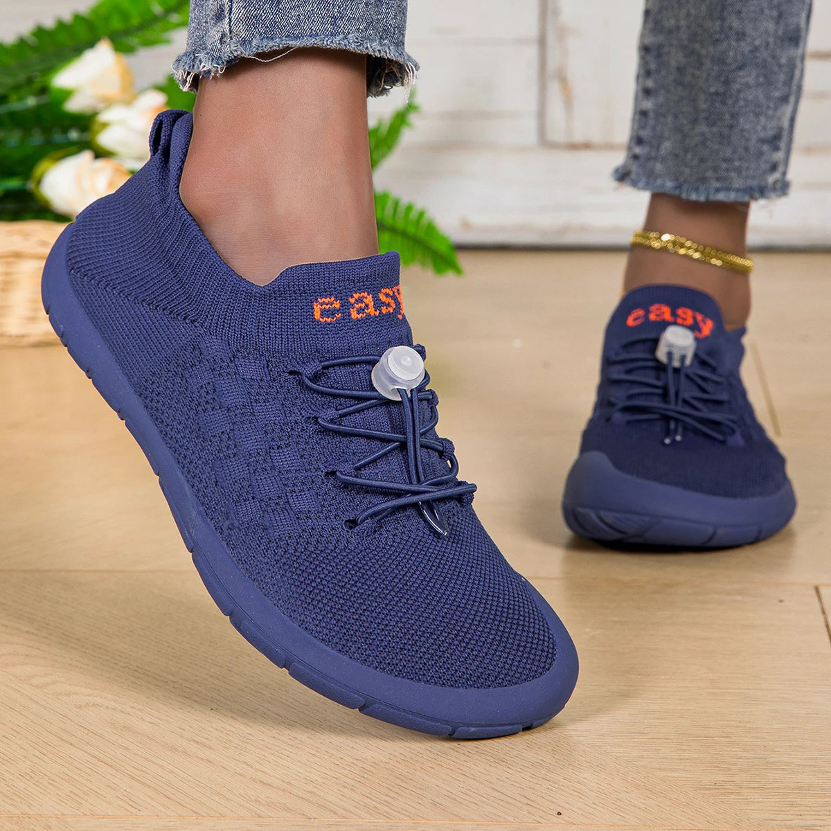 Women Minimalist Hiking Shoes Wide Fit Breathable Soft Bottom Anti-Slip Thin Sole Mountaineering Footwear for Outdoor Activities