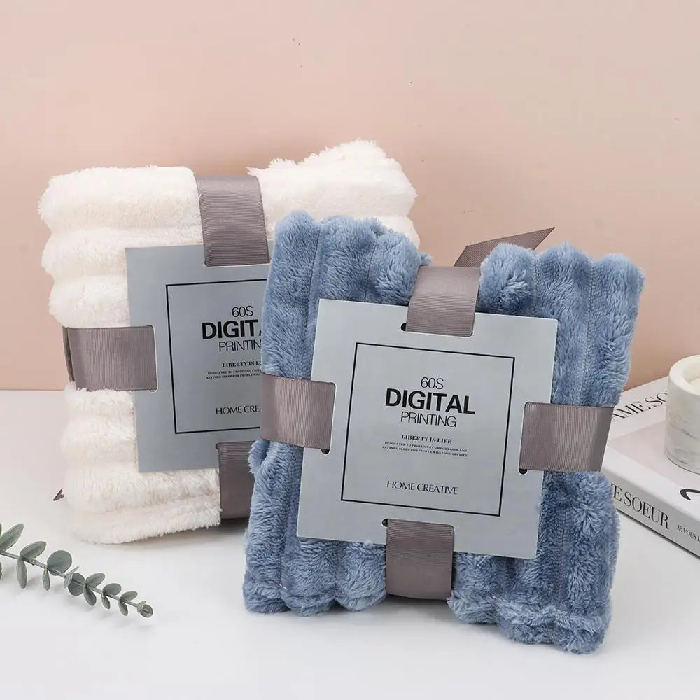 Ultra Soft Fleece Bed Throw Blankets for Lunch Rest Double Sided Warm Blanket Skin-Friendly Warm Conditioning Quilt Breathable