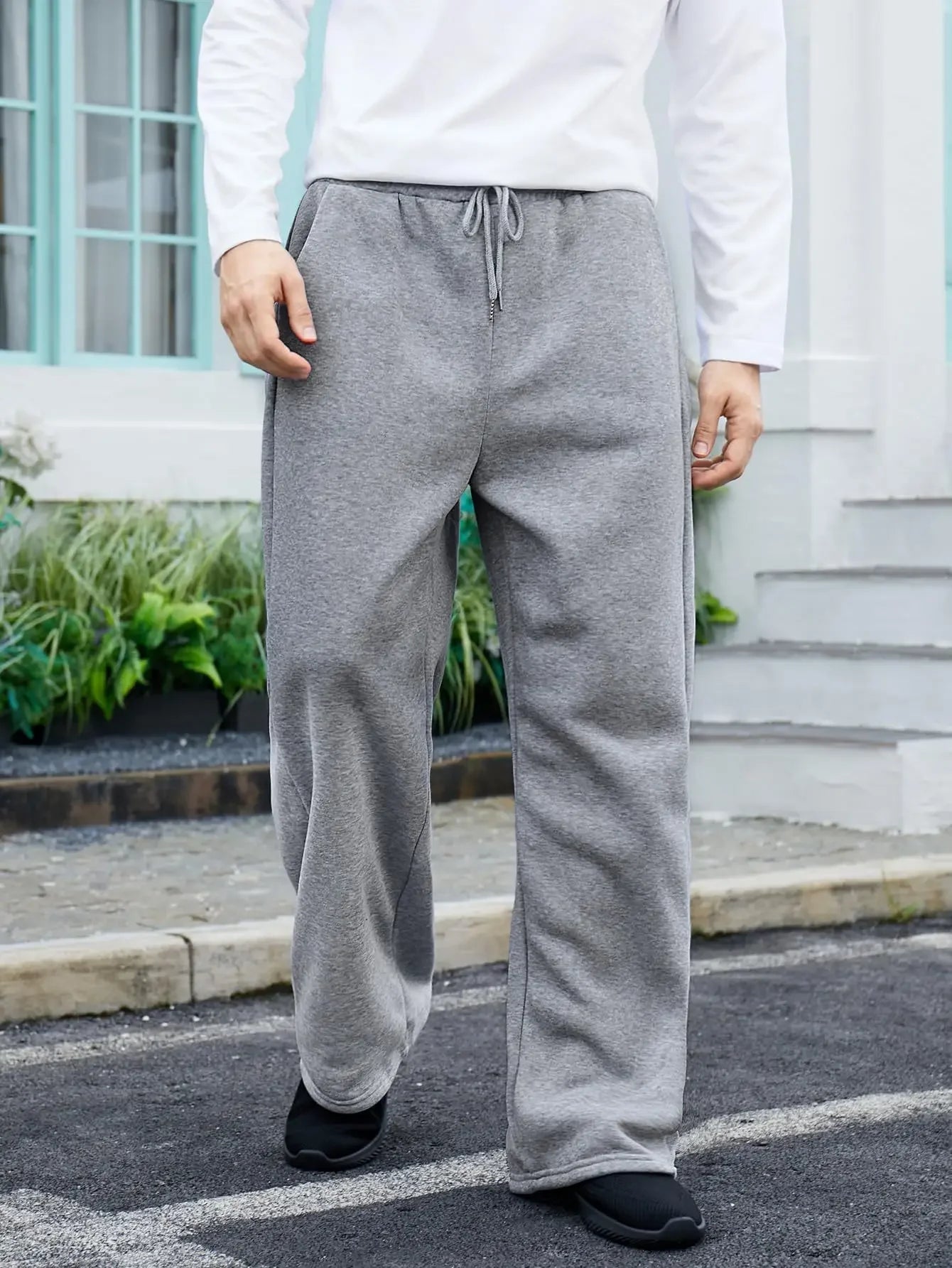 2025 New Korean style Sweatpants Sport Pants Men Running Pants Spring Summer Loose Casual Sweat Pants Straight Jogging Pants Men