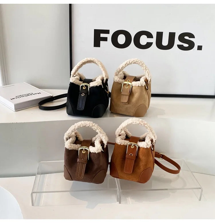 Women's Bags Bucket Shoulder Handbag Autumn Winter Vintage Versatile Lamb Wool Handbag Elegant Fashion Crossbody Bag Wholesale