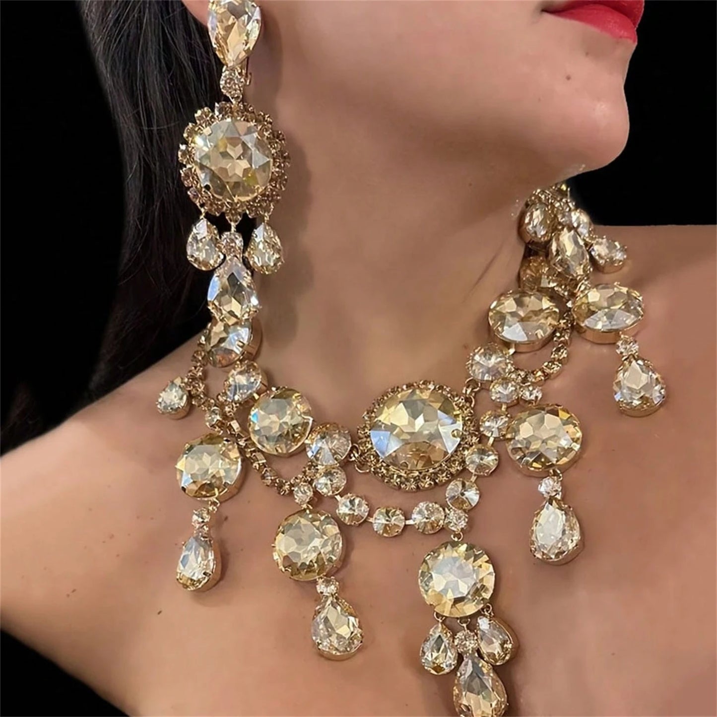 Bling Luxury Large Necklace, Exaggerated Round Delicate Necklace, Fashionable Bridal Wedding Jewelry, Party Gift for Women