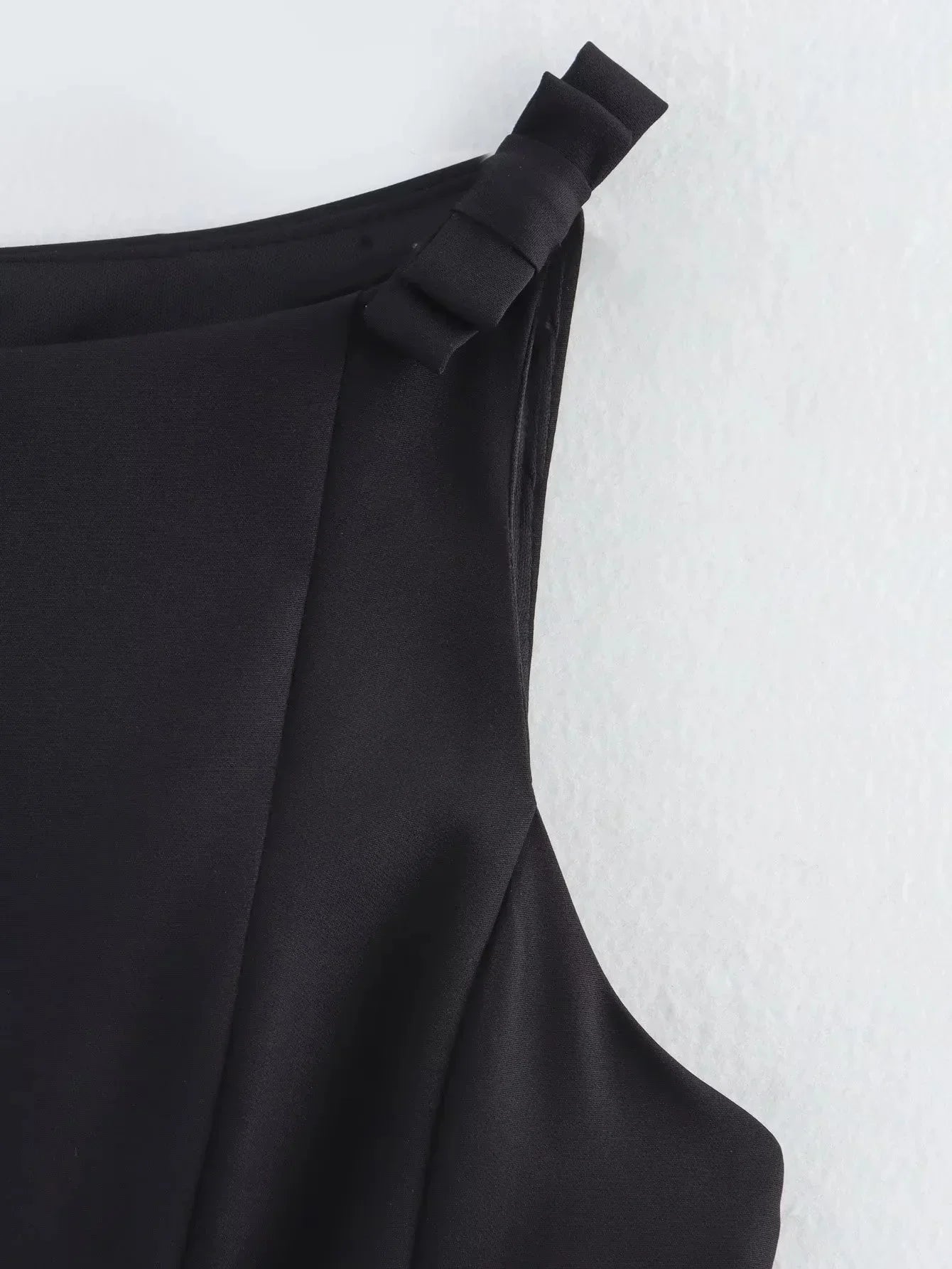 Summer Women Vintage Black Cropped Tops Bow Slim O Neck Sleeveless Off Shoulder Tank Tops Trend Female Casual Chic Vest Top