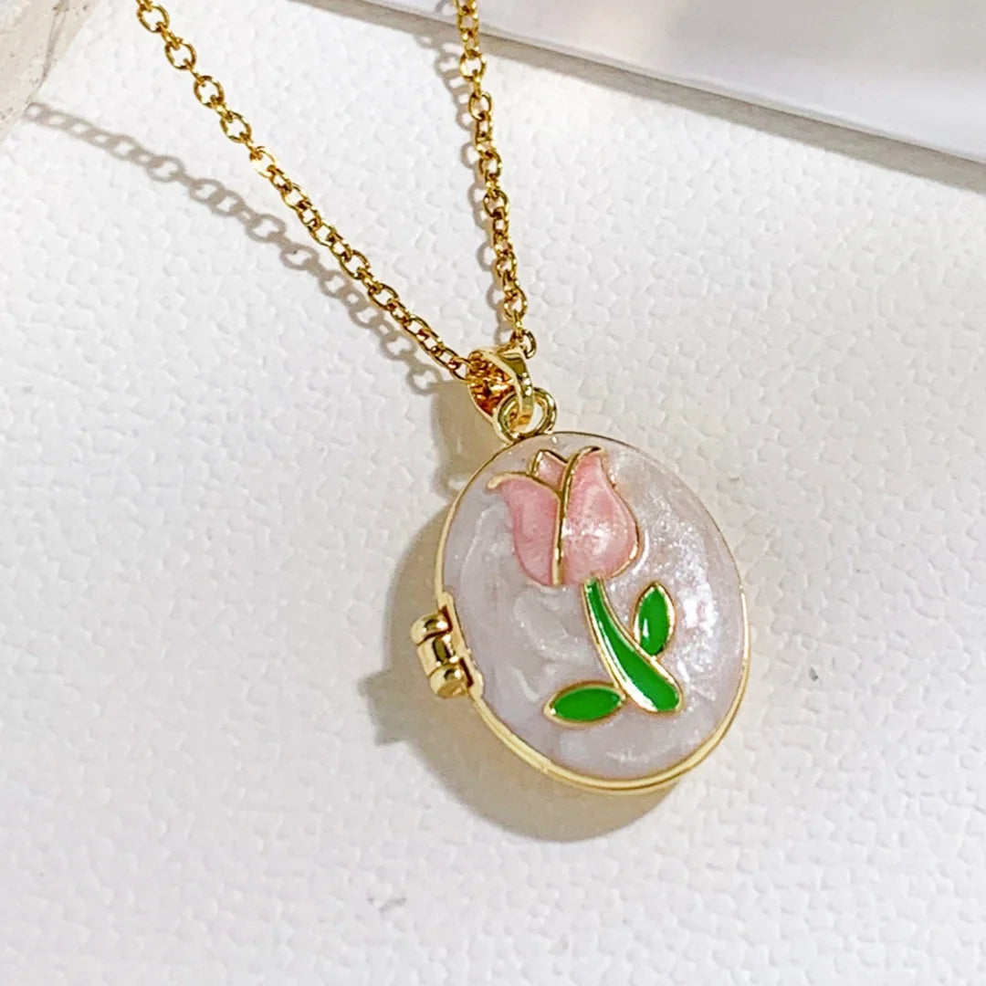 Necklace Pendant, Retro Enamel, Fashionable and Simple, Titanium Steel, Niche Design, Creative Color, Oil Dripping Photo Box
