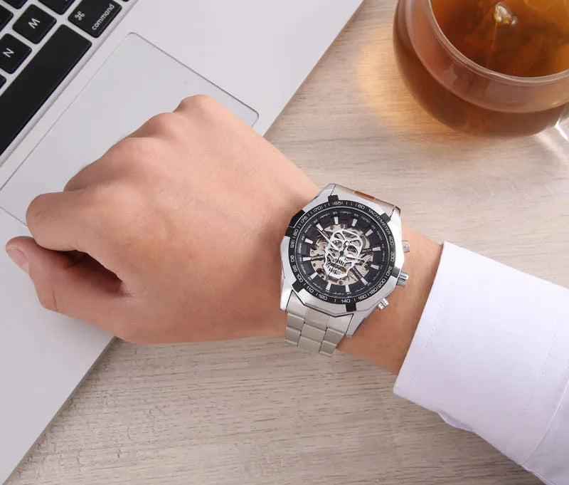 Automatic mechanical watch, fashionable hollow gold automatic mechanical watch, hot-selling business skull watch