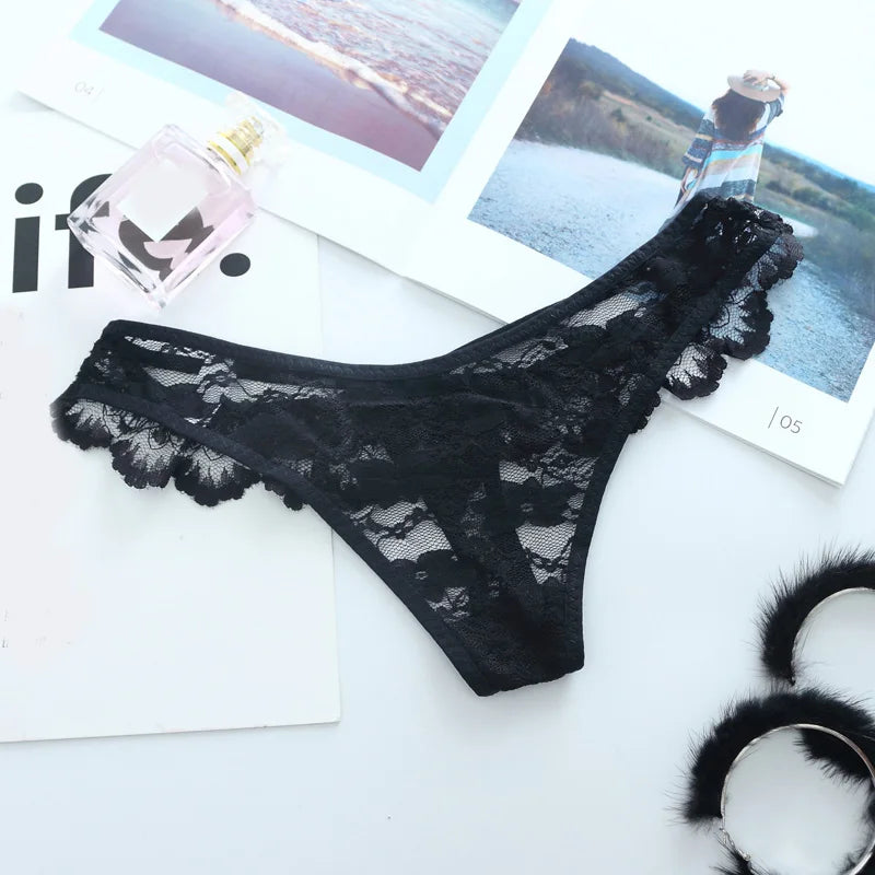 Women Sexy Thongs  Scalloped Floral Lace Fine Lingerie Low Waist Translucent Breathable Hollow Sheer Sexy Intimate Lingerie