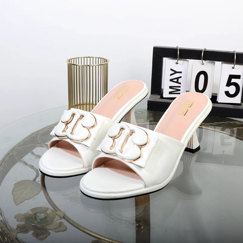 Women's slippers in summer 2024 wear sandals with thin heels high heels buckle is simple elegant black Women shoes