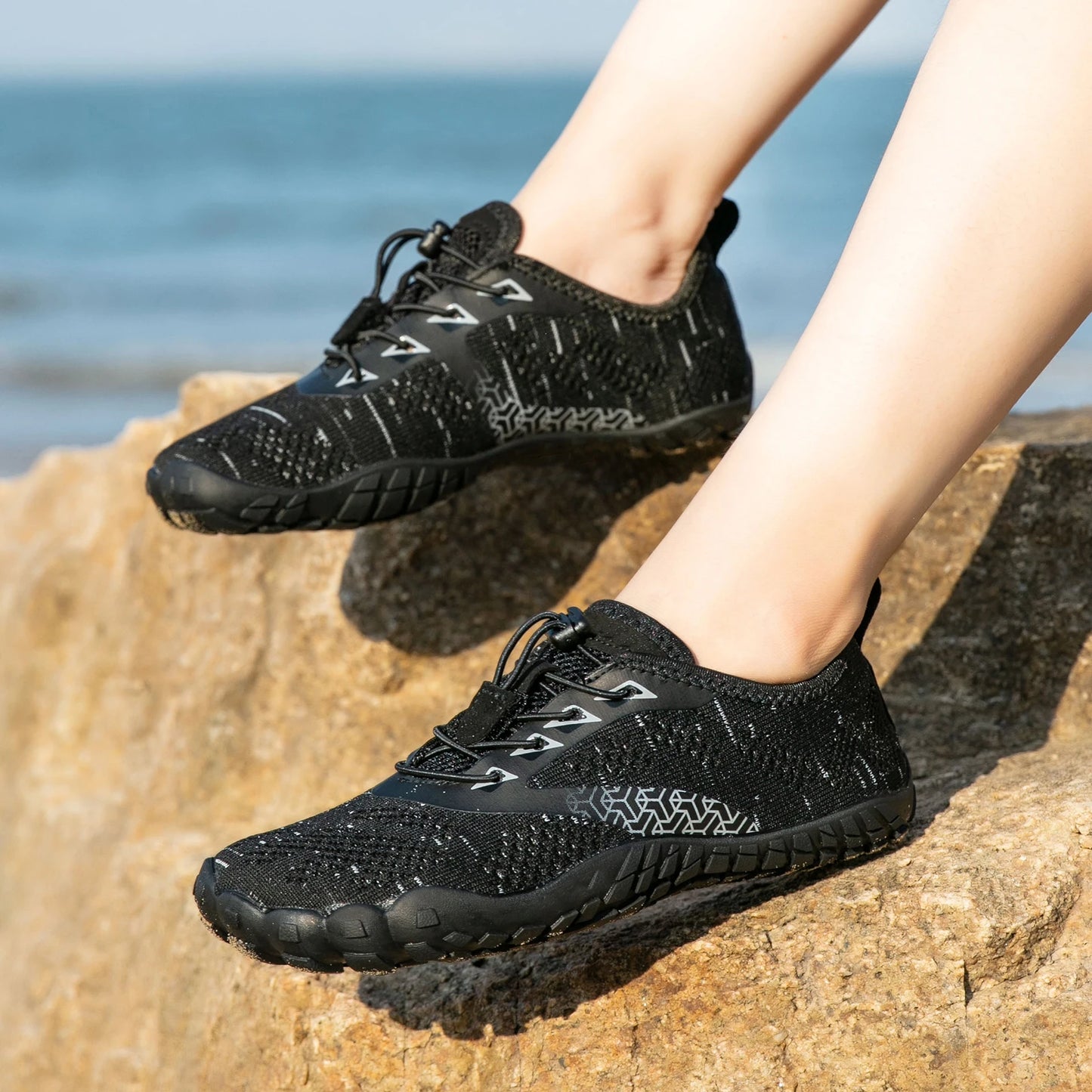 Water Shoes for Women Men Comfortable Barefoot Shoes Upstream Breathable Beach Shoes Quick Dry River Sea Aqua Shoes Sneakers