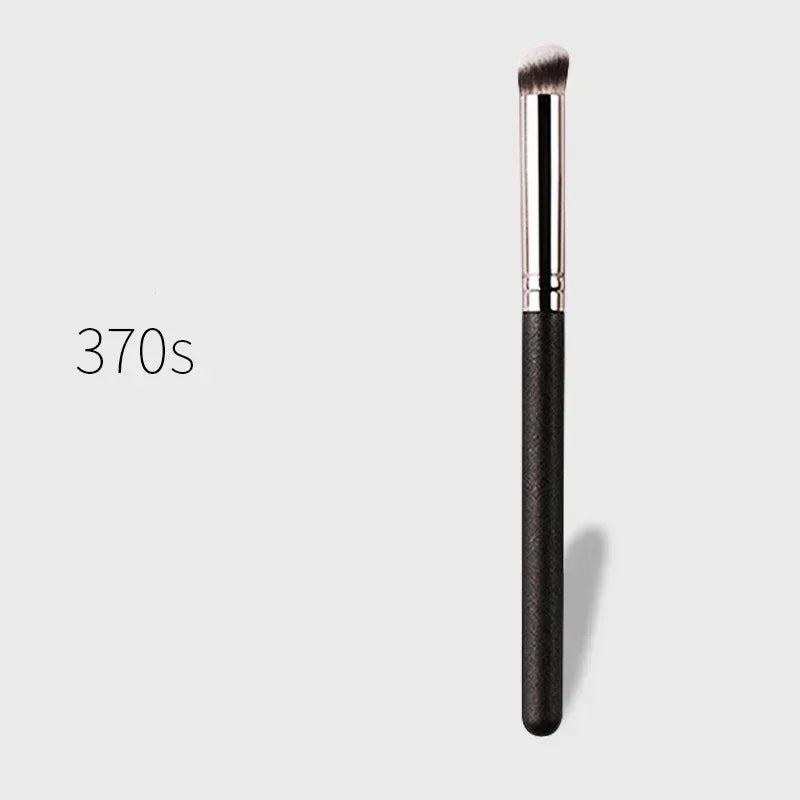 Foundation Concealer Brush Premium Contour Blusher Brushes Flawless Under Eye Dense Face Makeup Brush for Blending
