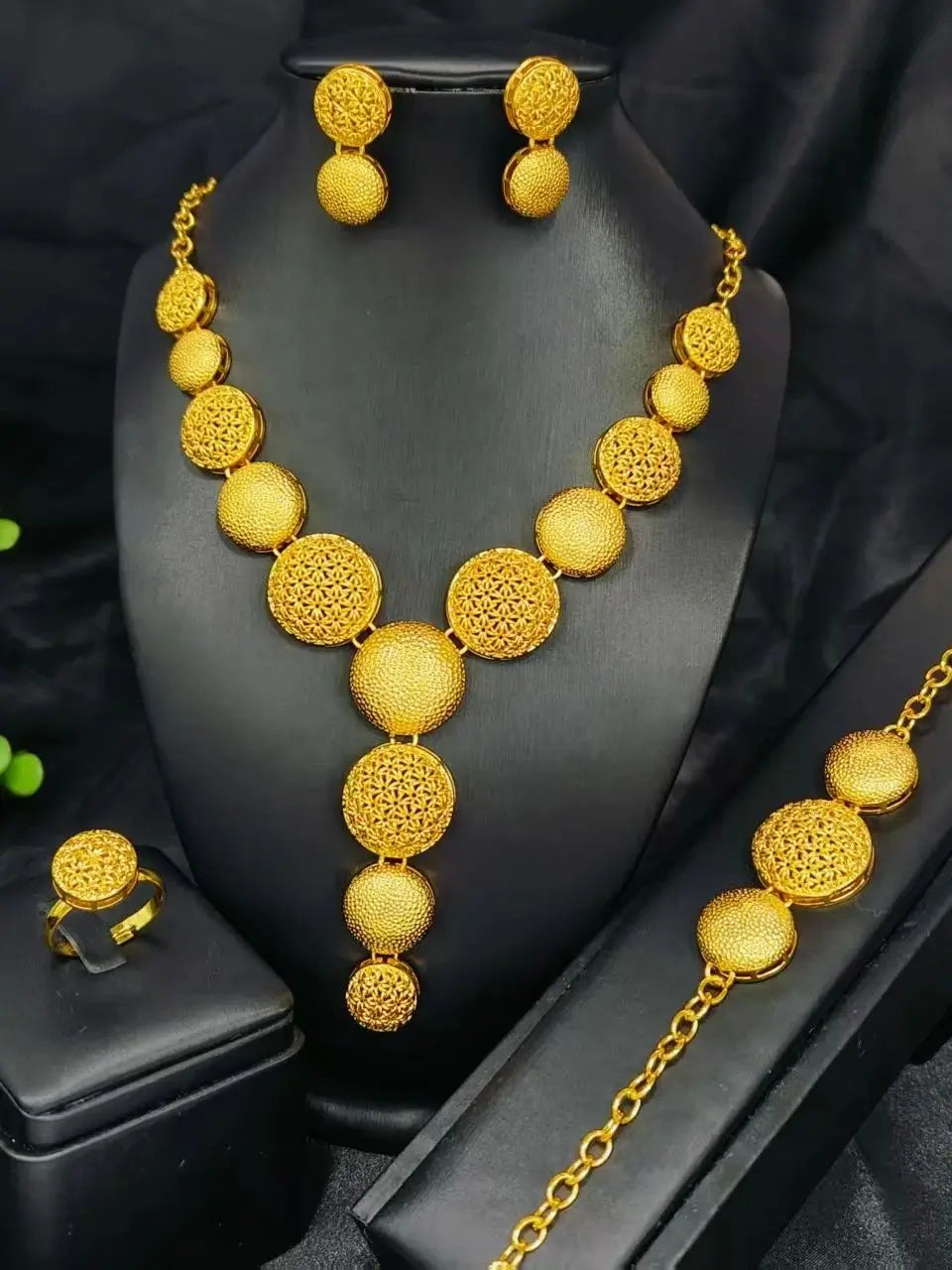 Luxury Indian Jewellery Earrings Necklace Jewelry Sets For Women Dubai Gold Color African Arabic Wedding Bridal Party Gifts