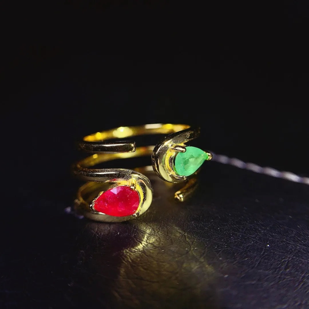 Exquisite Emerald S925 Sterling Silver Ring A Luxurious Designer Piece for The Modern Woman Timeless Elegance Redefine