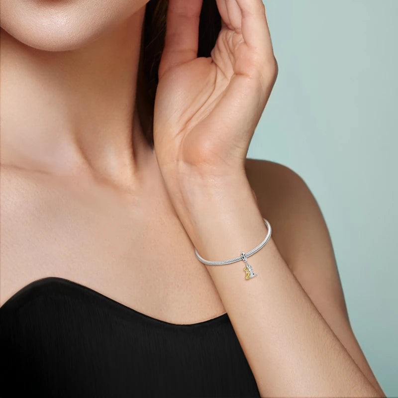 925 Sterling Silver Girl Holding Dog Charms Beads Fit Original 925 Bracelet Making Gift for Woman Jewelry Diy Fashion Pendant