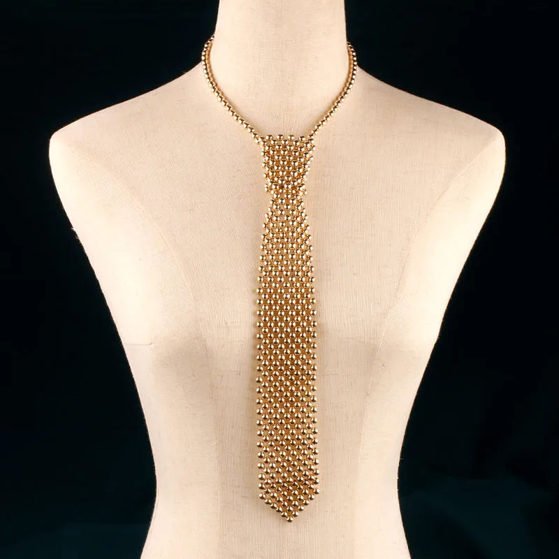Hand-Made Beaded Necklace Golden Accessory Stylish Luxury Runway Model Jewelry