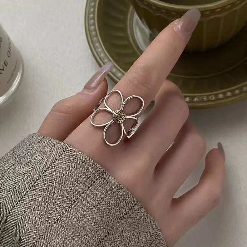 Sterling Silver Rings for Women Couple Minimalist Handmade Simple Big Flower Ring Party Jewelry Gift Prevent Allergy