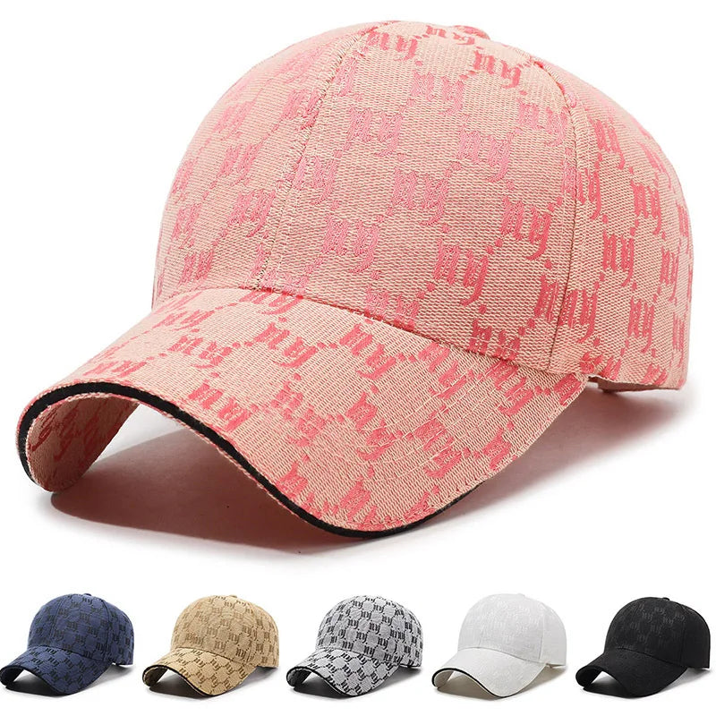 Elegant and Trendy White Baseball Cap: A Blend of Style and Versatility