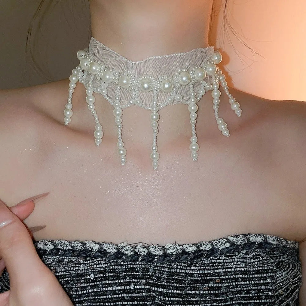 Neck Pendant White Pearl Lace Choker Creative Alloy Tassel Beads Necklace French Style Collarbone Chain Mesh Neck Jewelry Gift