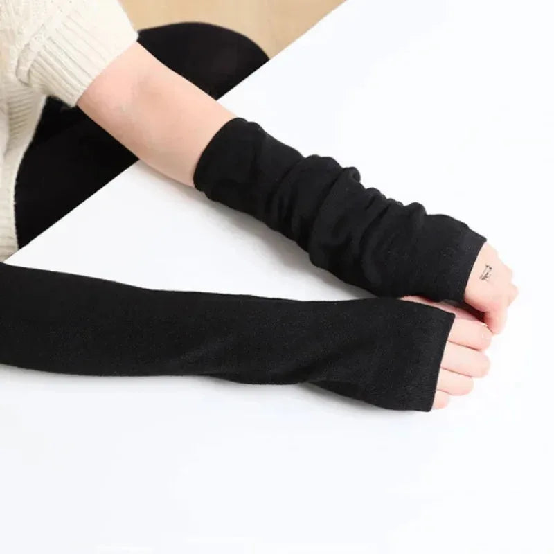 Stacked Style Extra Long Fingerless Gloves：Thick Knit Soft Skin-Friendly，Warm without sacrificing fashion sense