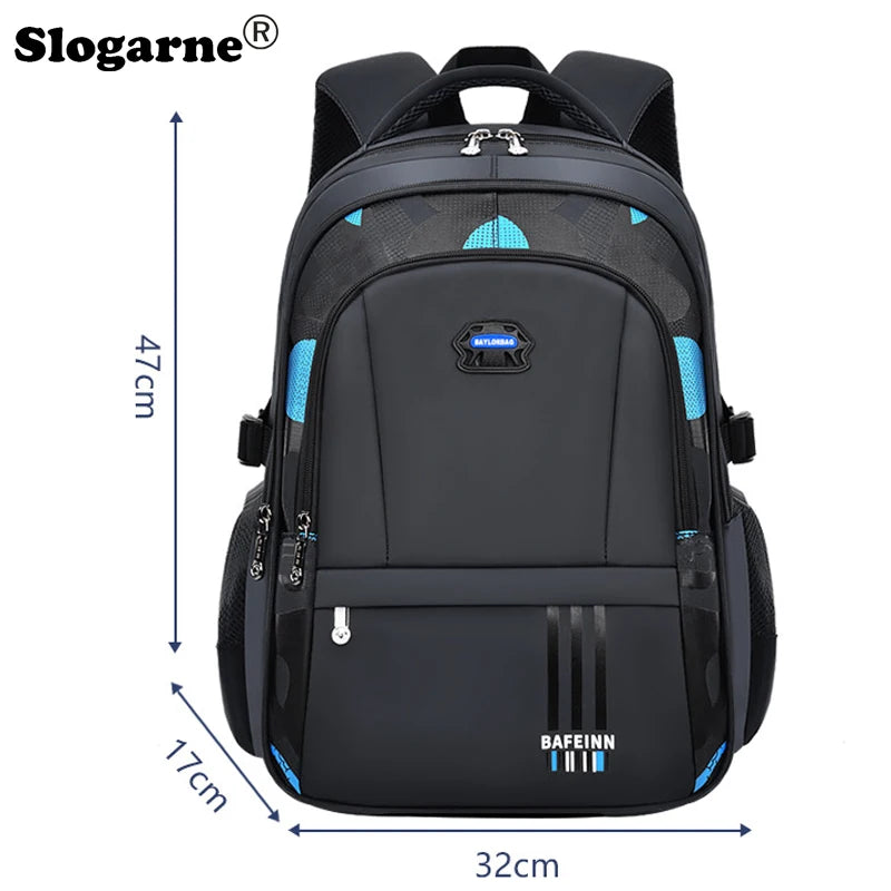 Primary and Middle School Students Schoolbag Boys Light Large Capacity Backpack Children Burden Relief Spine Protection Backpack