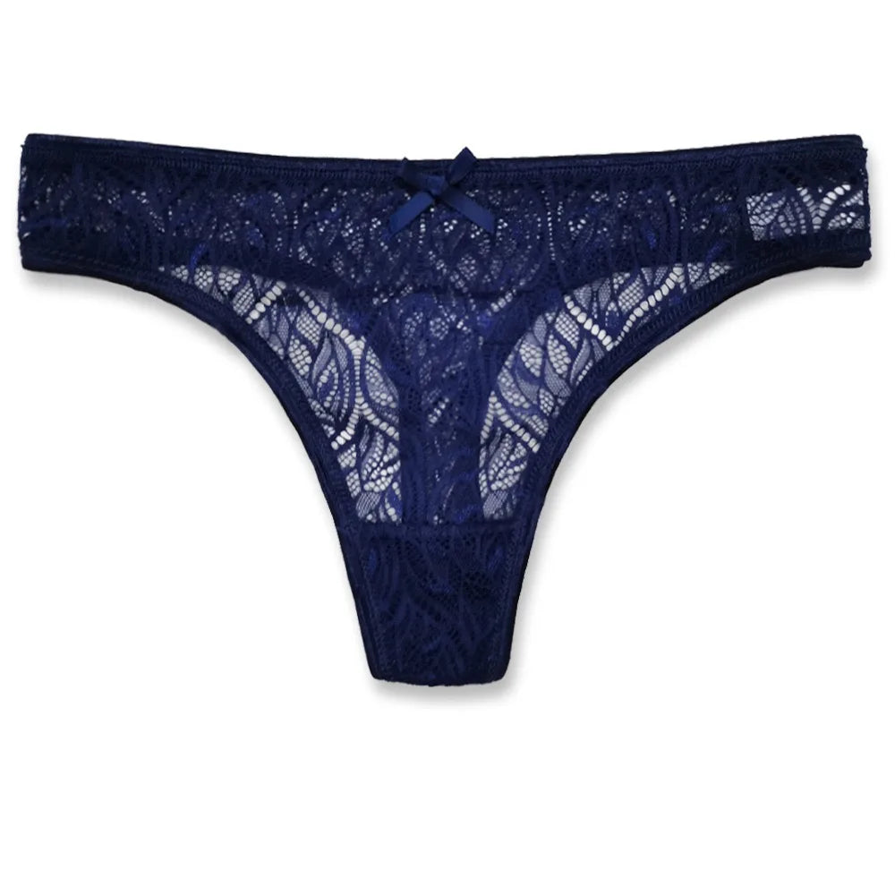 6 pcs of fashionable lace, comfortable, breathable and sexy thong pants.