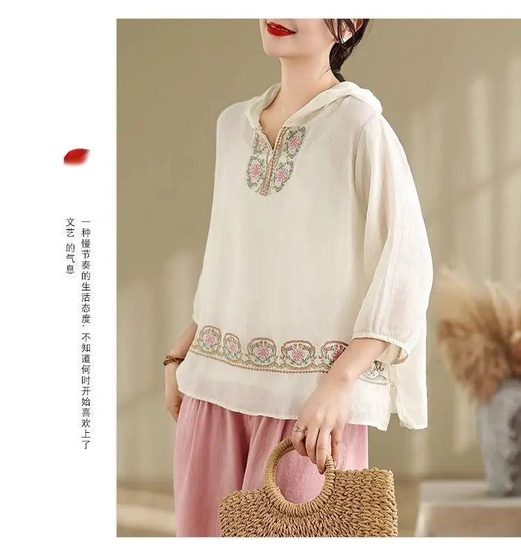 Summer New Embroidered T-shirt Casual Versatile Seven Sleeve Temperament Hoodie Lightweight Hoodie Top for Women