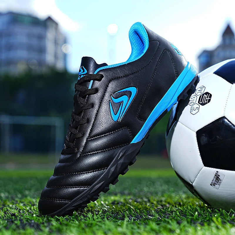 New Men Football Boots Outdoor Soccer Shoes TF FG Grass Cleats Comfortable Training Shoes Match Futsal Breathable Sport Indoor