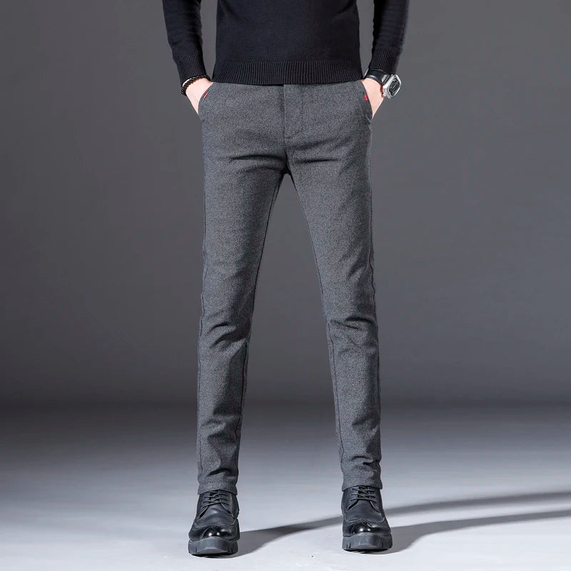 In the autumn of 2025, men's casual pants are slimming, fashionable, cool and versatile. Solid straight-leg Korean-style busines