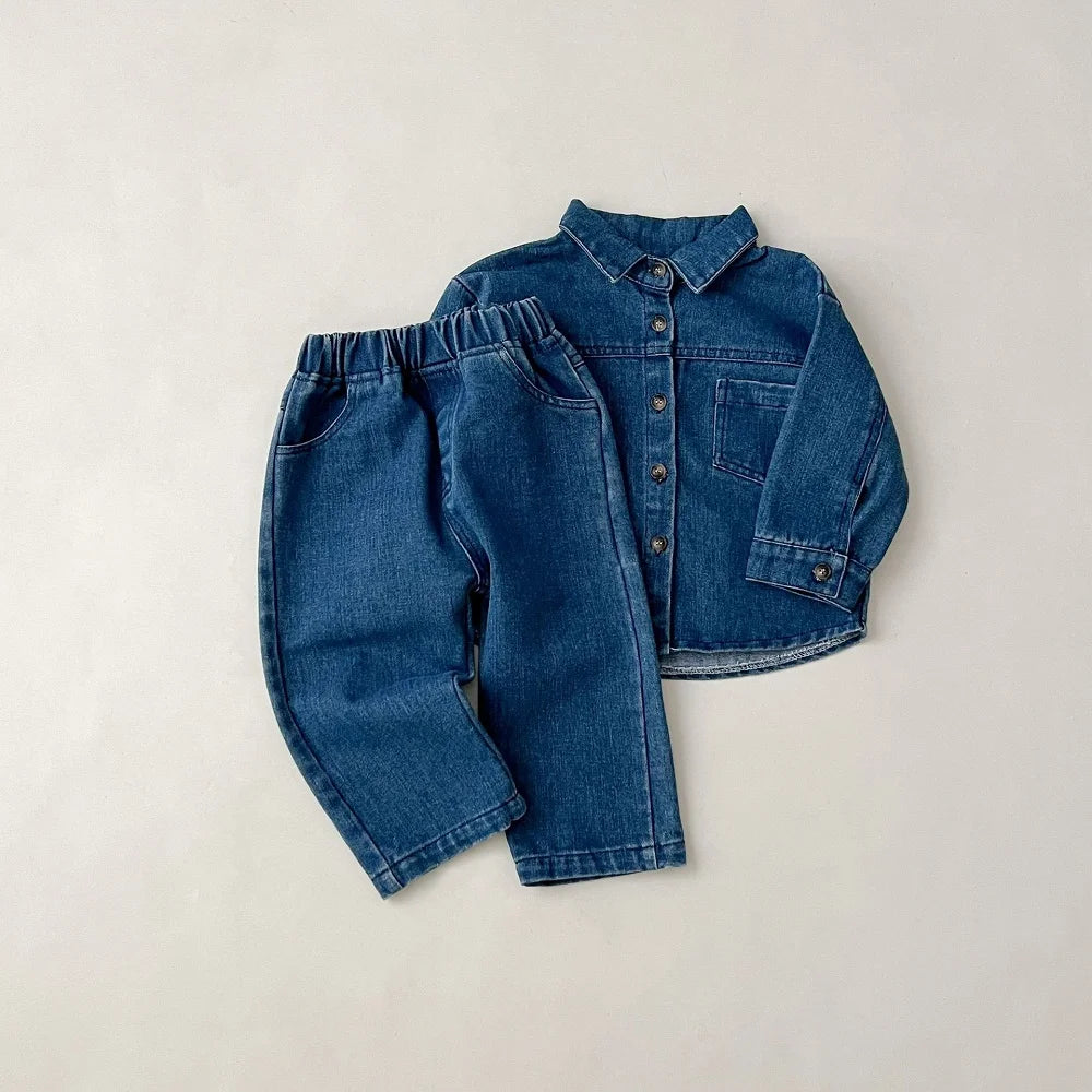 Baby clothes 2025 new children's solid color long sleeved denim set, boys and girls cardigan long pants casual sports two-piece