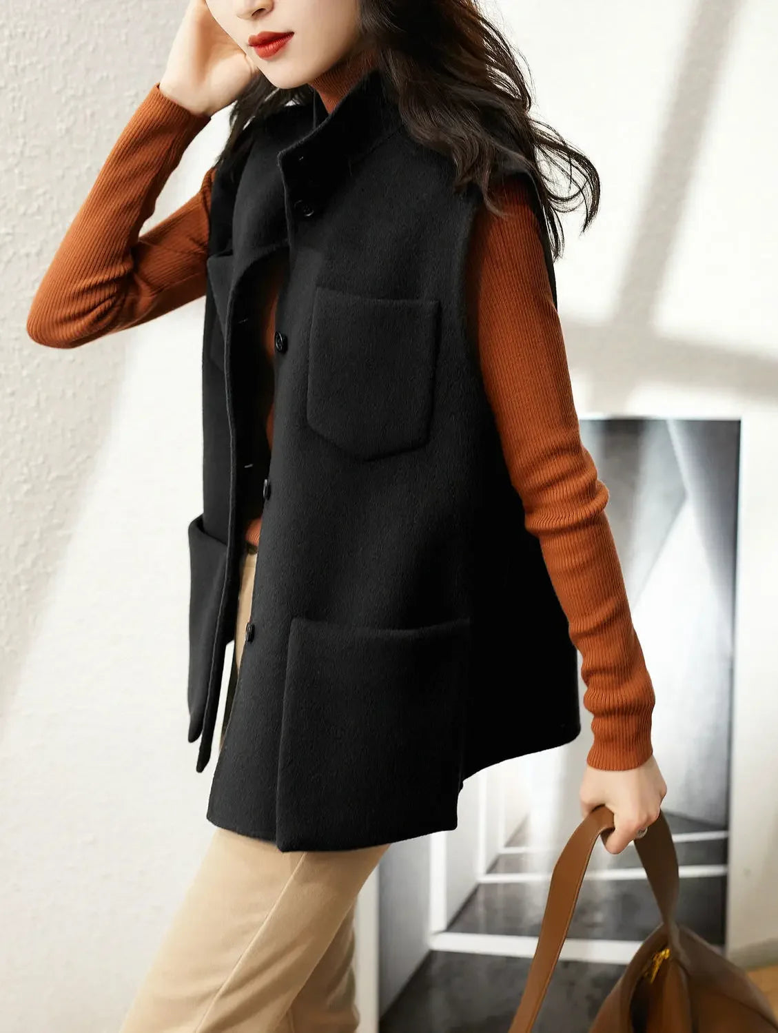 Warm Loose Wool Vest for Women Lightweight Padded Winter Clothing Elegant Waistcoat Woman Working Youthful Coats on Sale Autumn