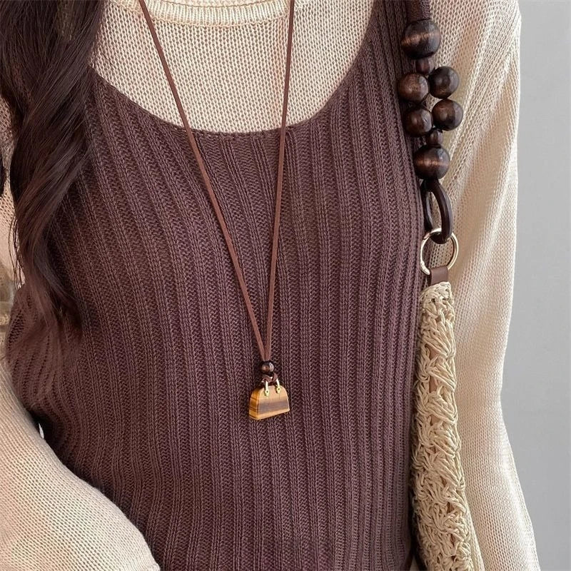 Brown Bag-Shaped Long Necklace Women's Fashionable Sweater Chain Luxurious Vintage Neck Accessory