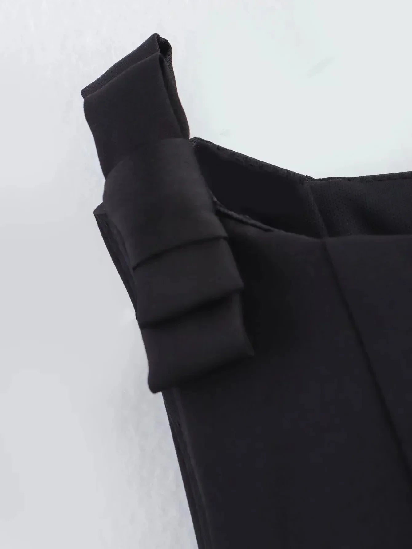 Summer Women Vintage Black Cropped Tops Bow Slim O Neck Sleeveless Off Shoulder Tank Tops Trend Female Casual Chic Vest Top