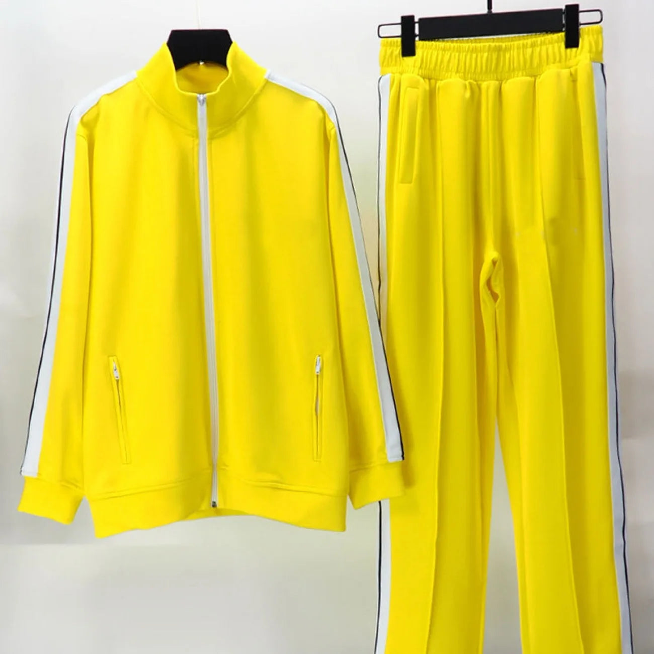 Men's 2 Piece Striped Tracksuit Set, Casual Zip Up Jacket and Jogger Pants Sports Outfit