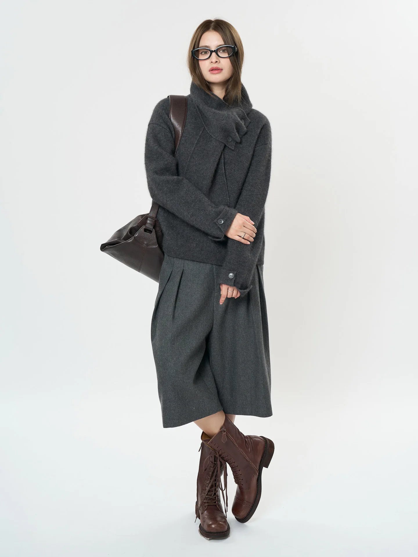 Winter wool sweater women's casual solid color round neck long sleeved scarf decoration loose sweater