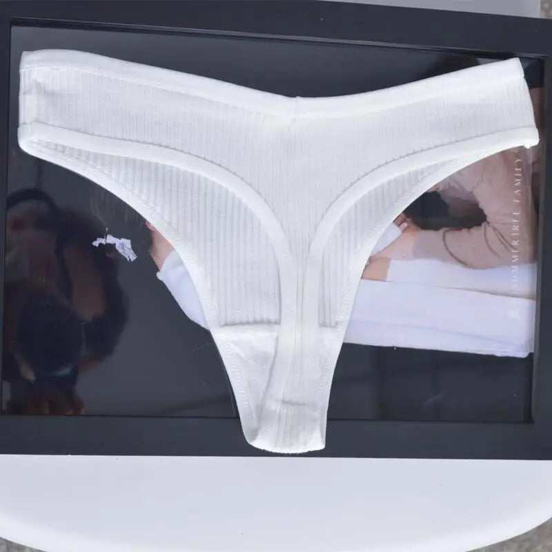 Ladies thong cotton comfortable underwear sexy panties low waist young girl thong solid color  lingerie shorts Woman clothes