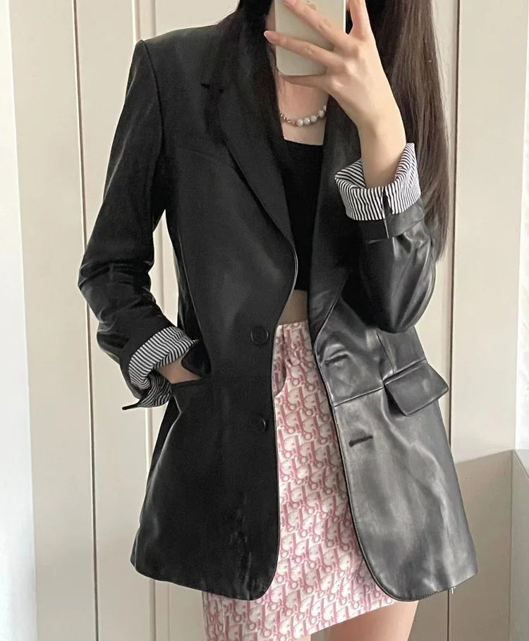 European American Streetwear Leather Jacket For Women Chic Loose Fit Suit Coat Female Flip Pocket Two Bottons White Blazer Mujer