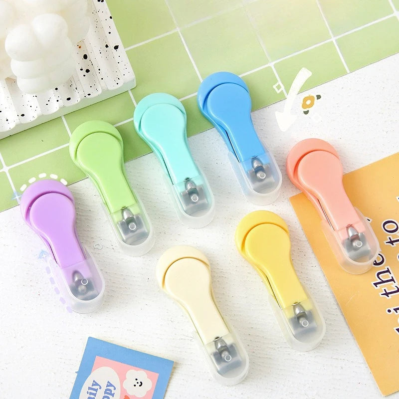 Nail Clipper Anti-Splash Portable 1pc Stainless Steel Cute Macaron Colors Compact Design Home Travel Manicure Nail Tools