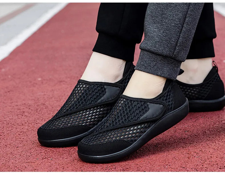 New Casual Orthopedics Wide Feet Swollen Shoes Thumb Eversion Adjusting Sneakers Comfortable Couple Diabetic Shoes Walking Shoes