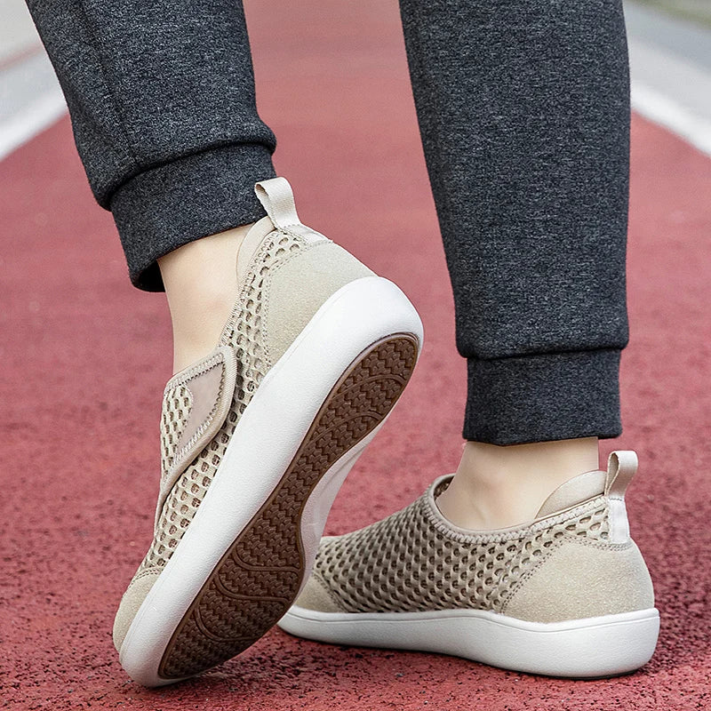 New Casual Orthopedics Wide Feet Swollen Shoes Thumb Eversion Adjusting Sneakers Comfortable Couple Diabetic Shoes Walking Shoes