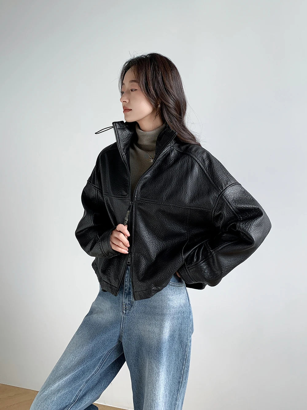 Vintage Genuine Leather Cropped Jackets for Women Spring Autumn 2025 New High-end Simple Stand Collar Bubble Real Sheepskin Coat