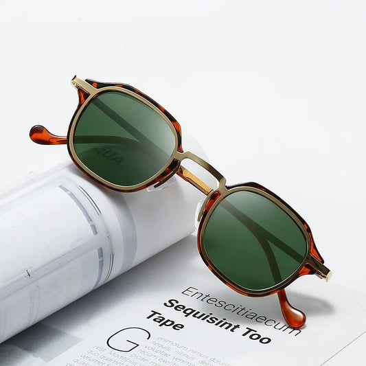 2025 New Small Square Polarized Sun Glasses For Men Women Retro Steampunk Sunglass Metal Frame Eyewear Oculos De Sol UV400 TAC