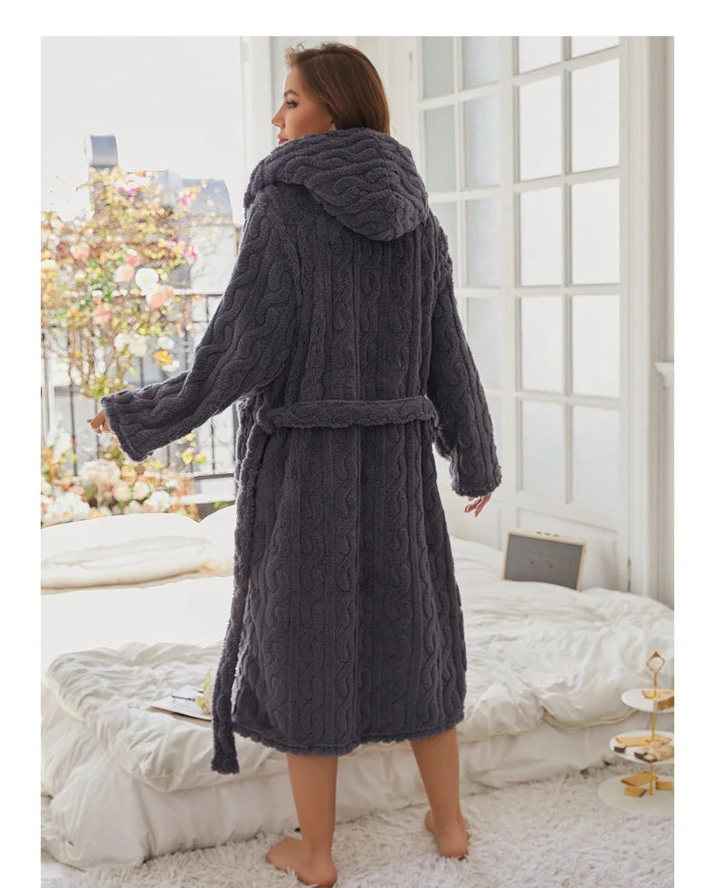 Autumn and Winter New Robe Big Size Shu Cotton Velvet Couple Double Hooded Robe European and American Wind Home Wear Suit