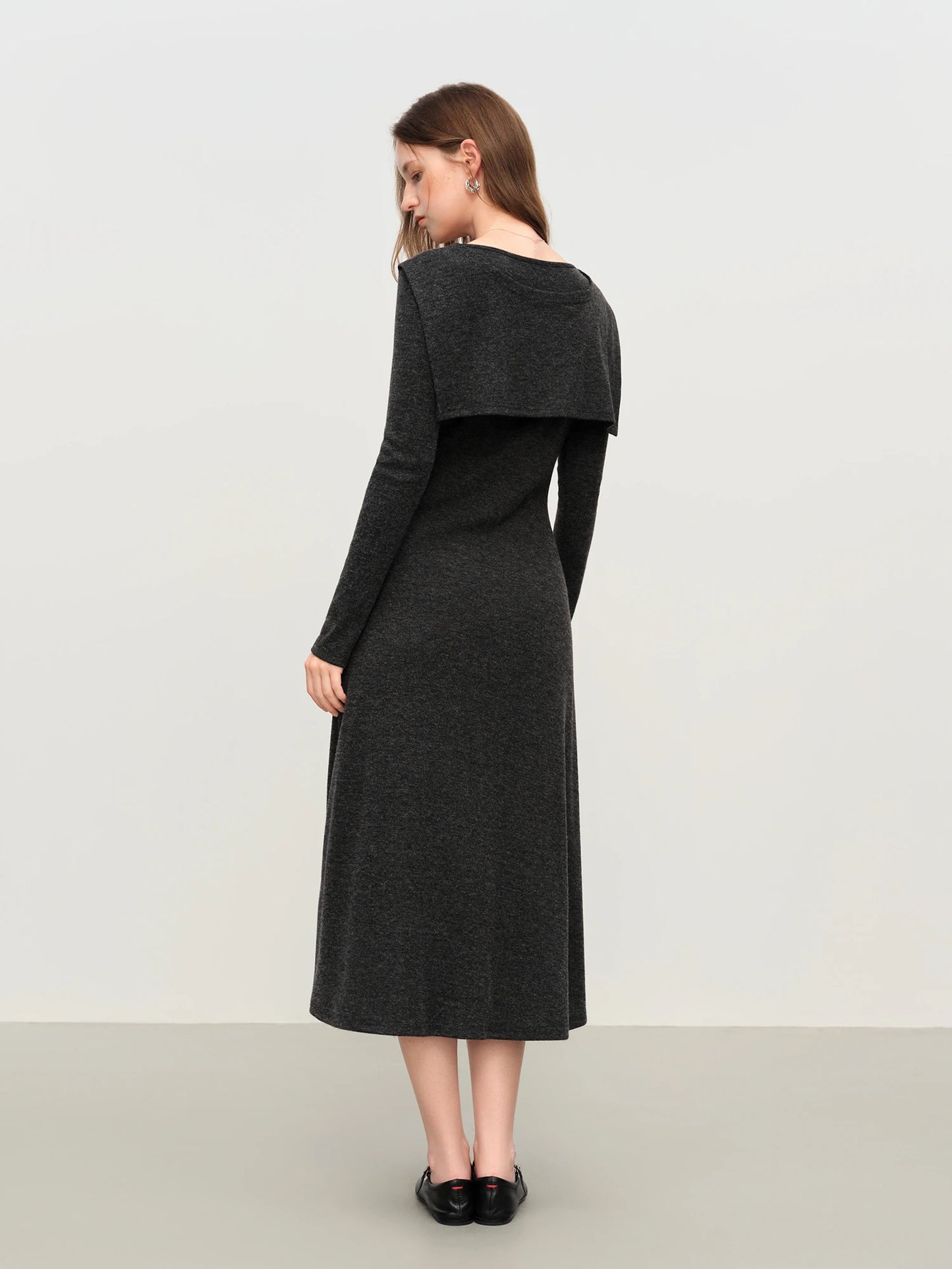 FSLE French Style Design Shawl V-neck Dress 2025 Autumn and Winter Slimming A-line Knitted Clothing Female Elegant Leisure