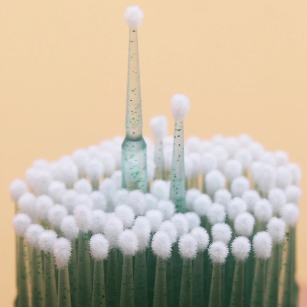 100pcs Eyelash Cleaning Brushes Micro Cotton Swab Individual Removing Makeup Brush Eyelashes Microbrush For Beauty Clean Tools