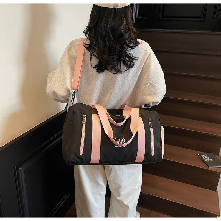 Fashion Travel Bags For Women Large Capacity Men's Sports bag Waterproof Weekend Sac Voyage Female Messenger Bag Dry And Wet