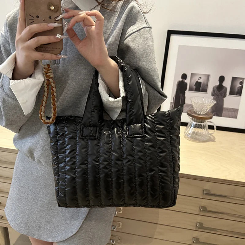 Ladies Tote Bags Large Capacity Cotton Padded Bag Solid Color Casual Fashion Nylon Elegant for Handbag