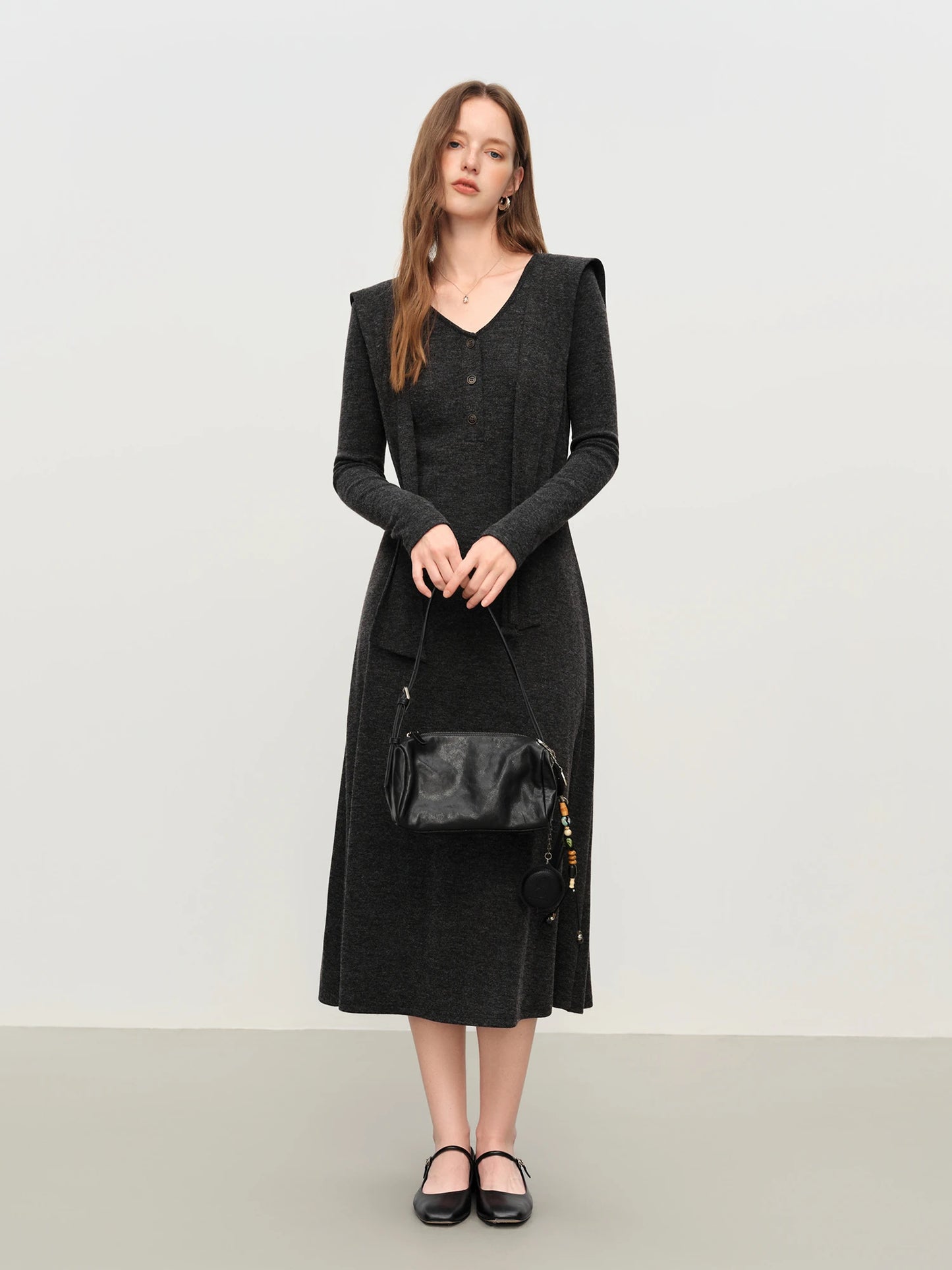 FSLE French Style Design Shawl V-neck Dress 2025 Autumn and Winter Slimming A-line Knitted Clothing Female Elegant Leisure