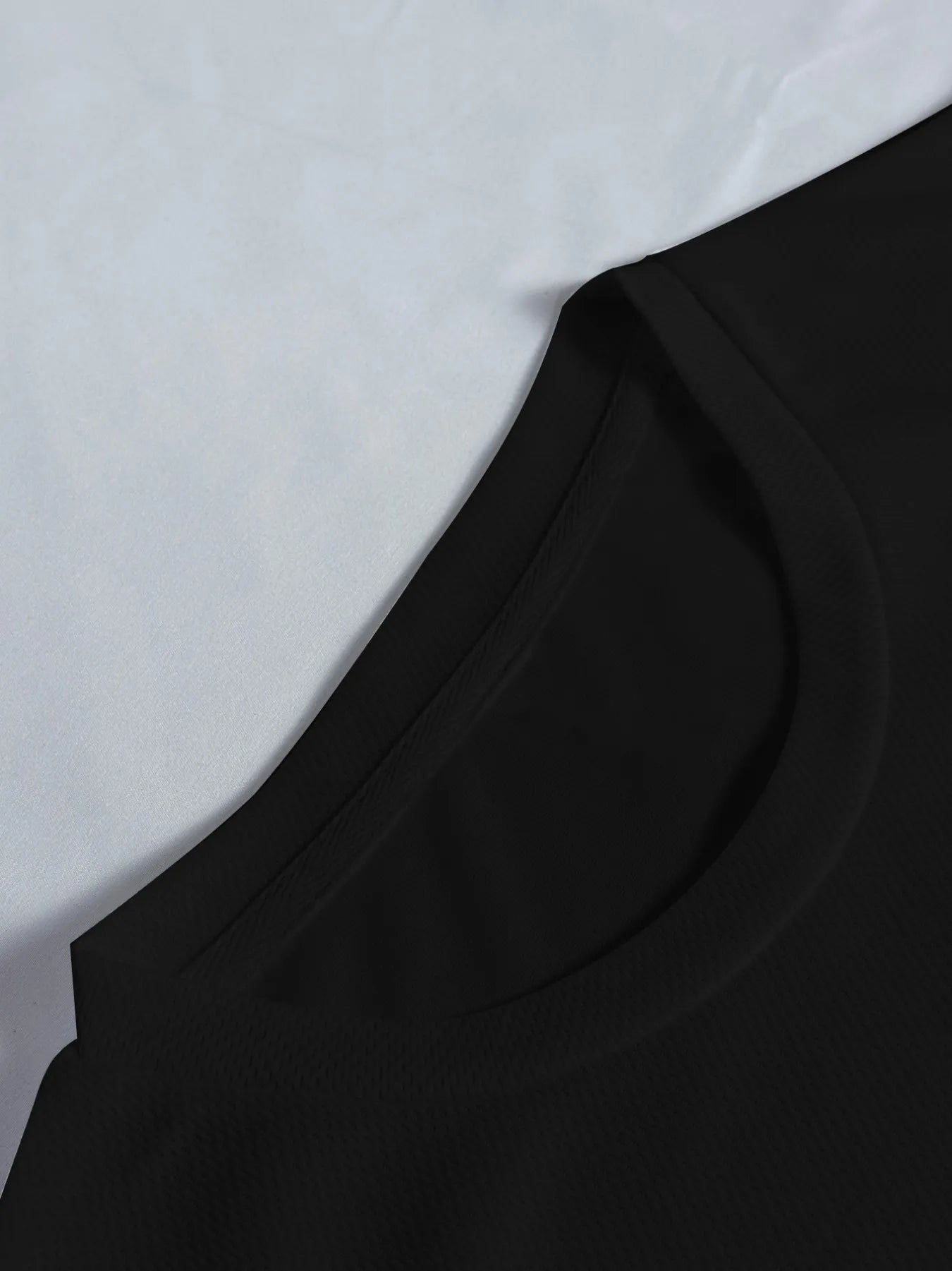Summer new letter printed men's T-shirt comfortable, breathable, casual round neck solid color top