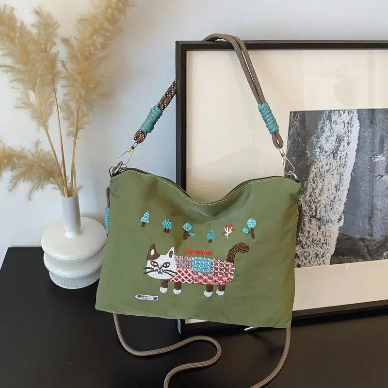 Ladies Tote Bag Lazy Ins Wind Japanese Embroidery Fashion Joker Large-capacity Durable Shoulder Bag Commuter Messenger Bag